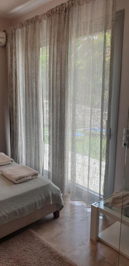 Angela Apartments Pool Gardens And Sea Views Agios Stefanos Avliotes  Exterior foto