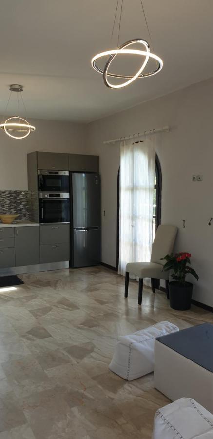 Angela Apartments Pool Gardens And Sea Views Agios Stefanos Avliotes  Exterior foto