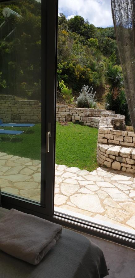 Angela Apartments Pool Gardens And Sea Views Agios Stefanos Avliotes  Exterior foto